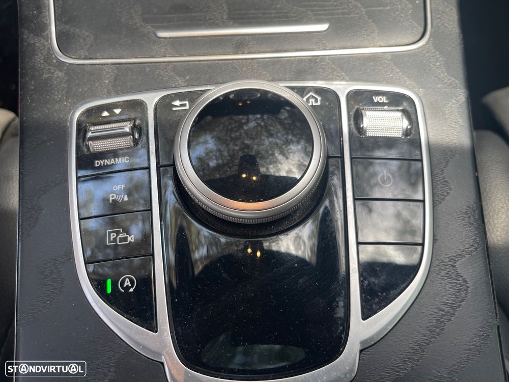 Mercedes-Benz C 220 d Station 9G-TRONIC AMG Line - 11