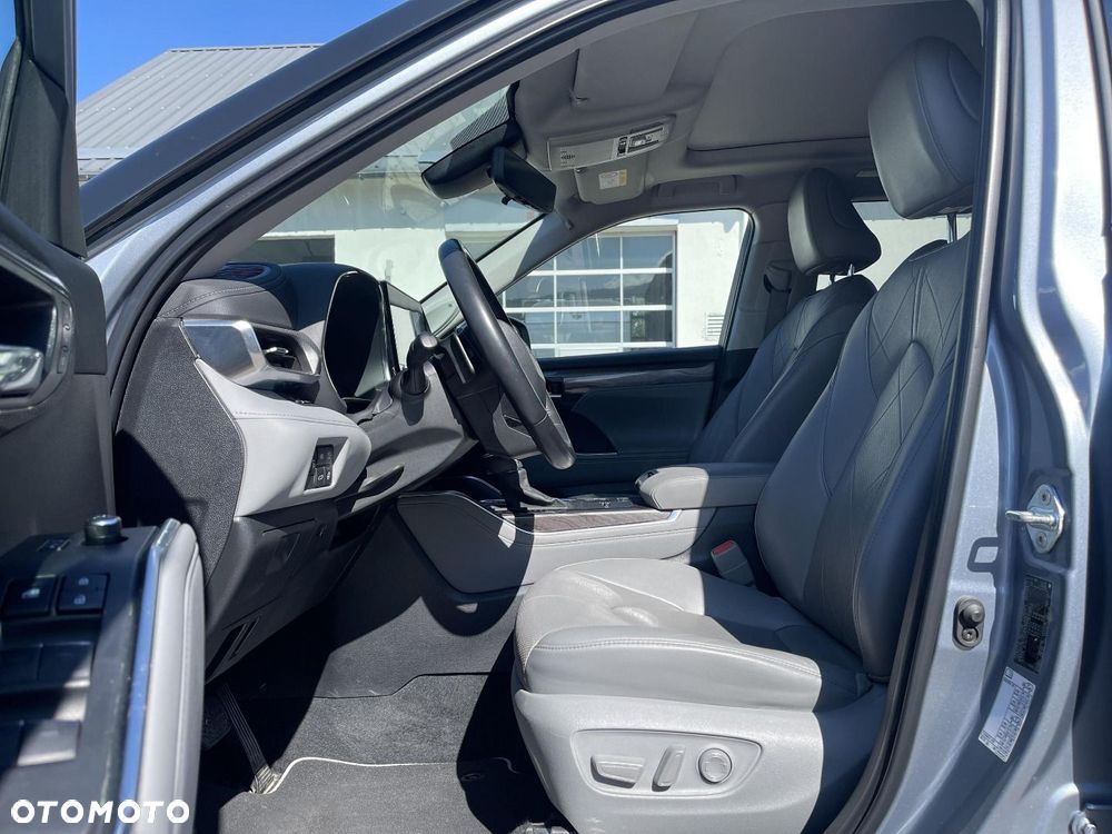 Toyota Highlander - 9