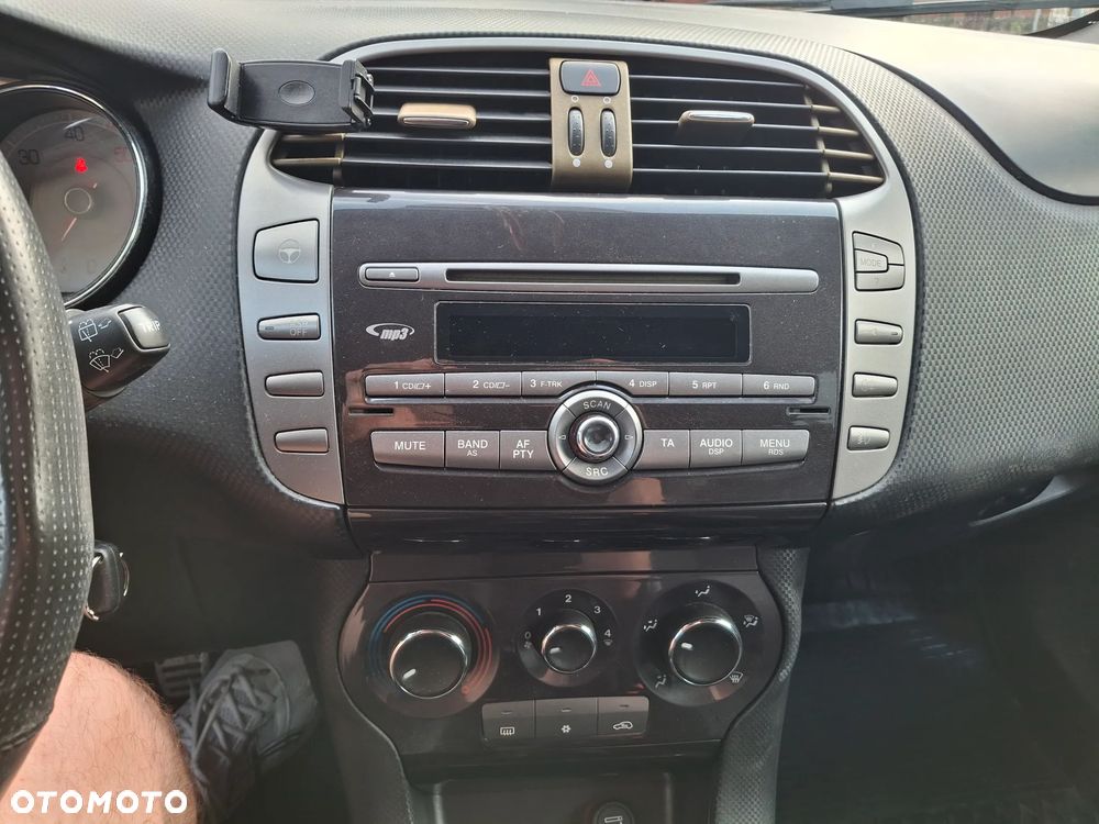 Fiat Bravo 1.9 Multijet 16V Sport - 17