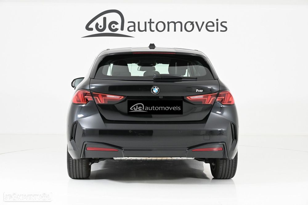 BMW 116 Standard - 8