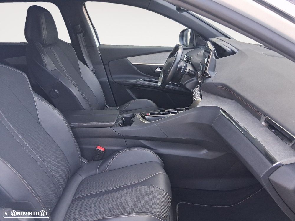 Peugeot 5008 1.5 BlueHDi GT EAT8 - 15