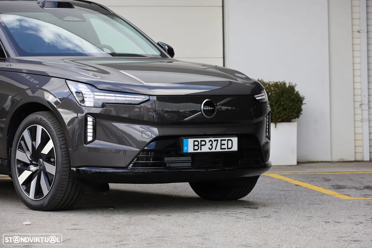 Volvo EX90 111 kWh Twin Motor Ultra - 49