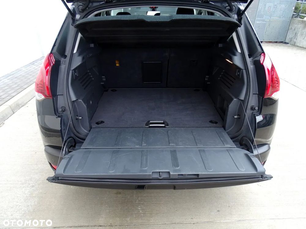 Peugeot 3008 1.6 HDi Access - 16