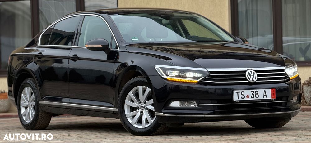 Volkswagen Passat 2.0 TDI DSG Highline - 3