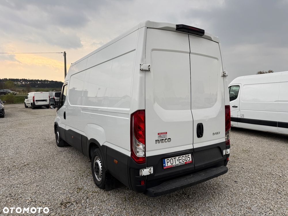 Iveco 2022/Daily/Średni/160 KM/manual/Klima/PDC/ bardzo dobry stan - 7