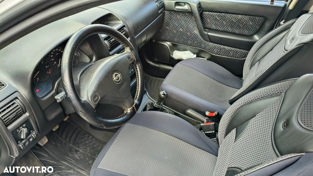 Opel Astra 1.6 Elegance - 10