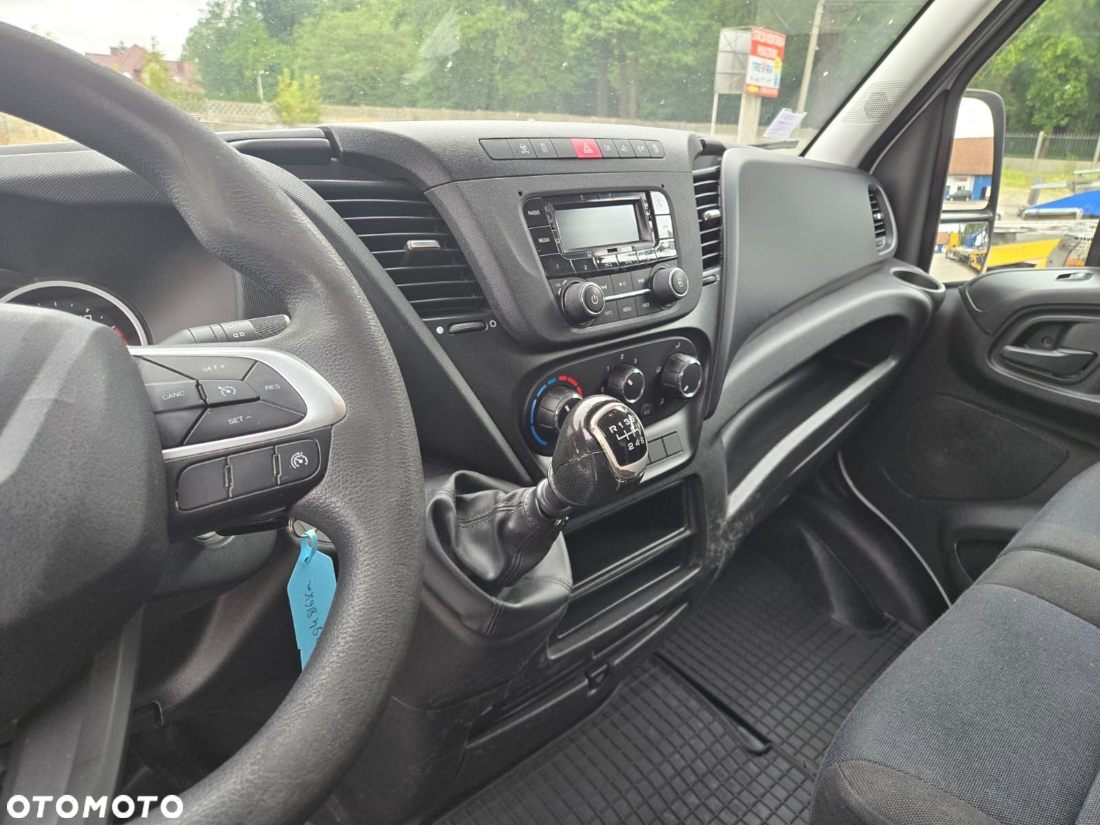 Iveco DAILY 35S14 - 6