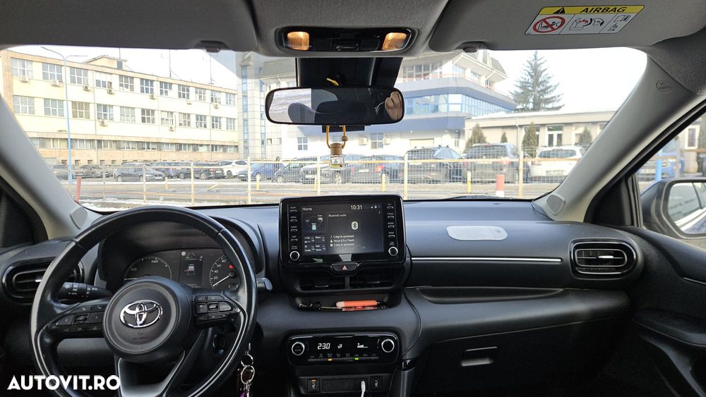 Toyota Yaris 1.5 VVT-i HSD Dynamic - 5