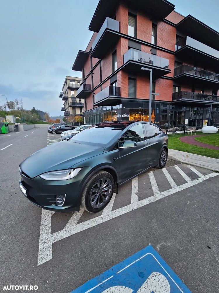 Tesla Model X Long Range - 12