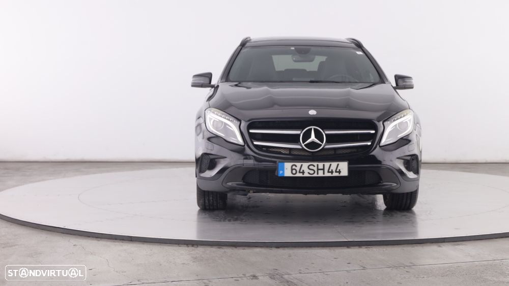 Mercedes-Benz GLA 200 CDI Urban - 3