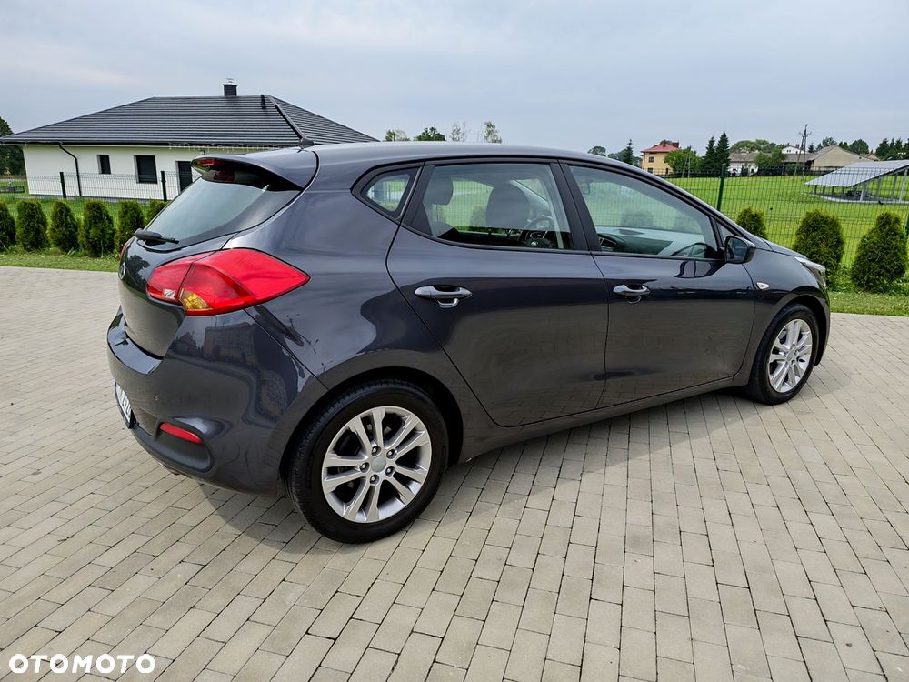 Kia Ceed - 5