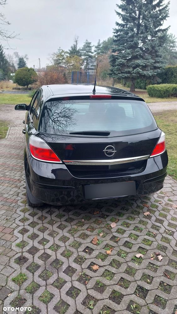 Opel Astra 1.6 Enjoy - 9