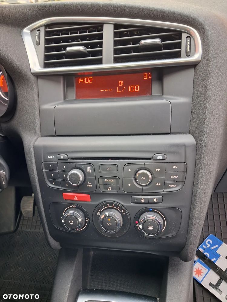 Citroën C4 HDi 90 Attraction - 13