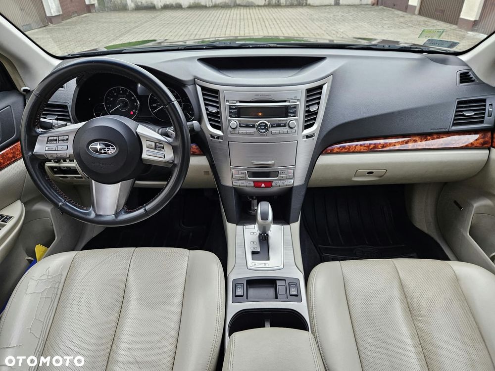Subaru Outback - 28