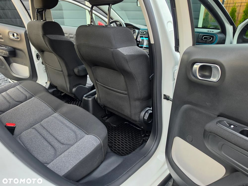Citroën C3 1.2 PureTech Shine S&S - 22