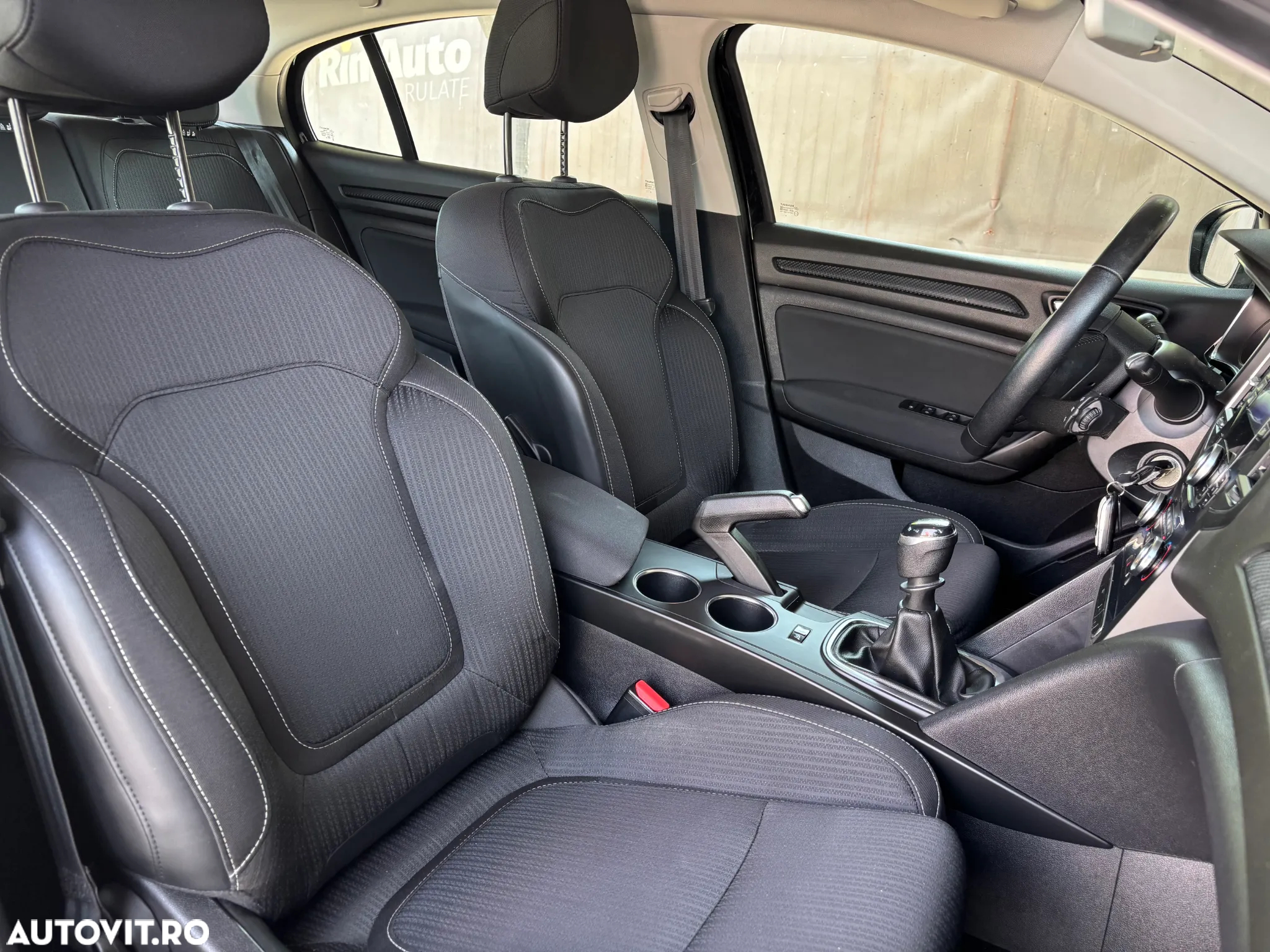 Renault Megane TCE GPF Zen - 18