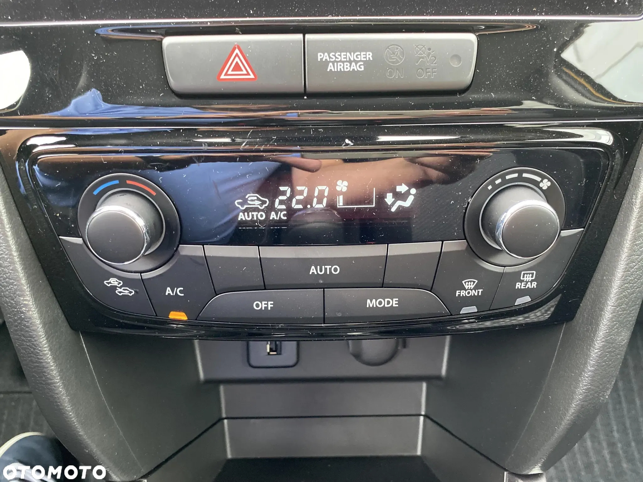 Suzuki Vitara 1.4 Boosterjet mHEV Premium Plus 4WD - 16