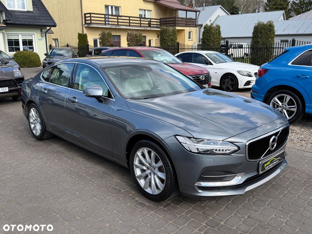 Volvo S90 D4 Inscription - 28