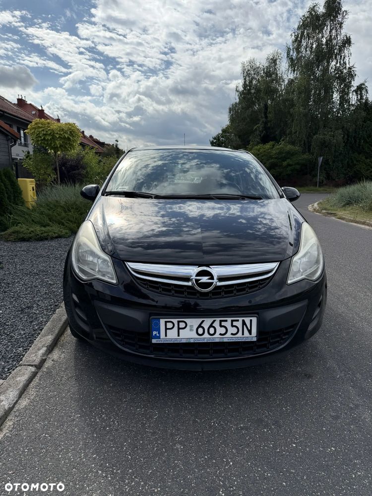 Opel Corsa 1.2 16V Edition / Active - 1