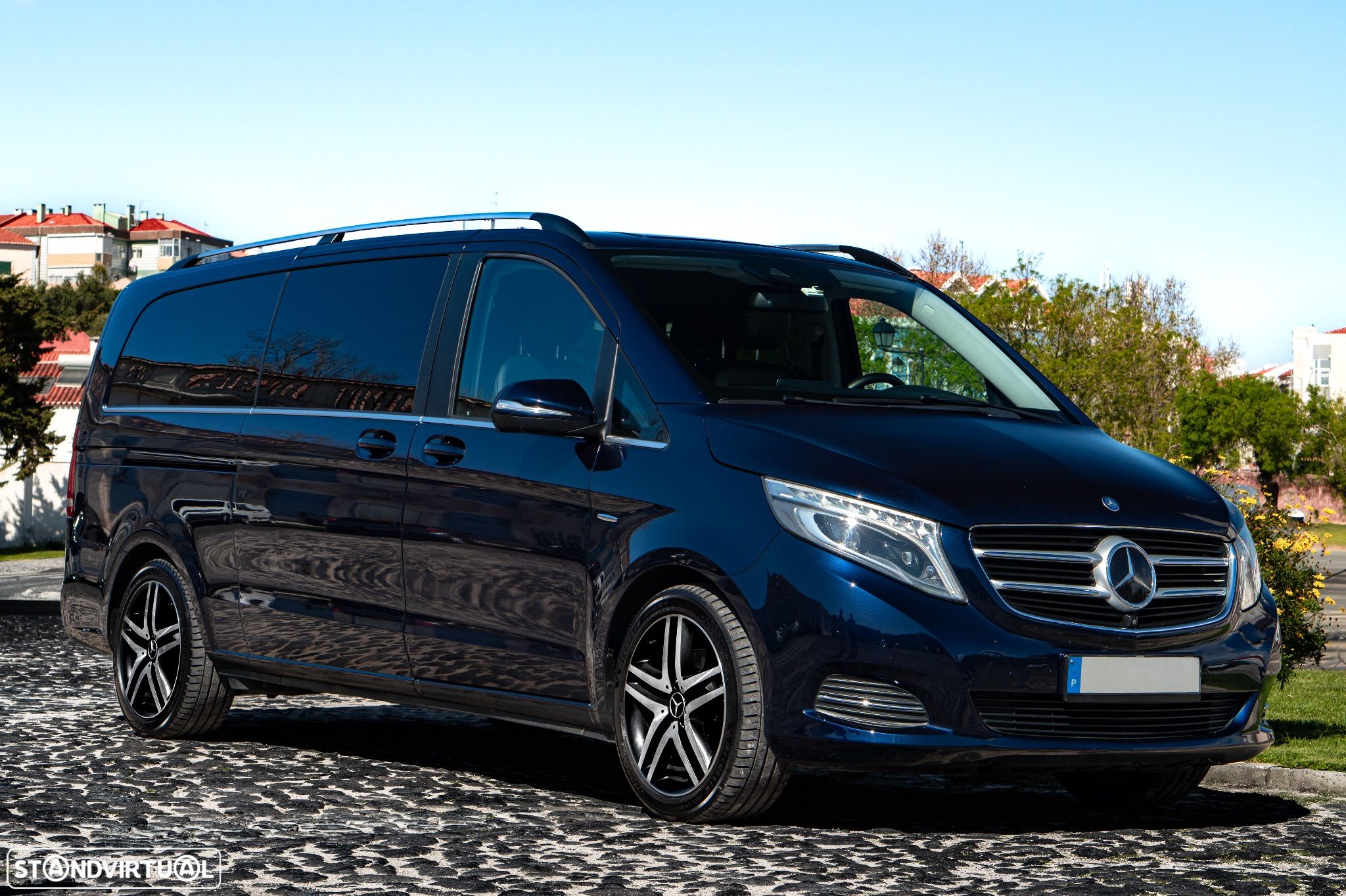 Mercedes-Benz V 250 d Longo Avantgarde - 1