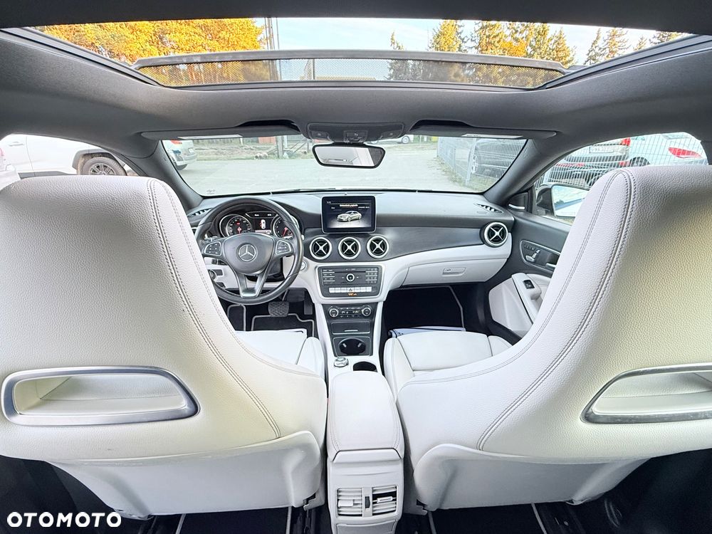 Mercedes-Benz CLA - 15