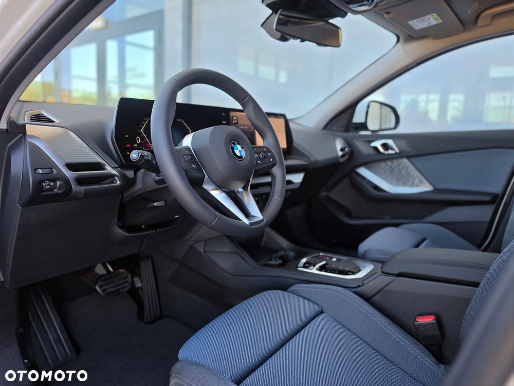 BMW Seria 1 - 18