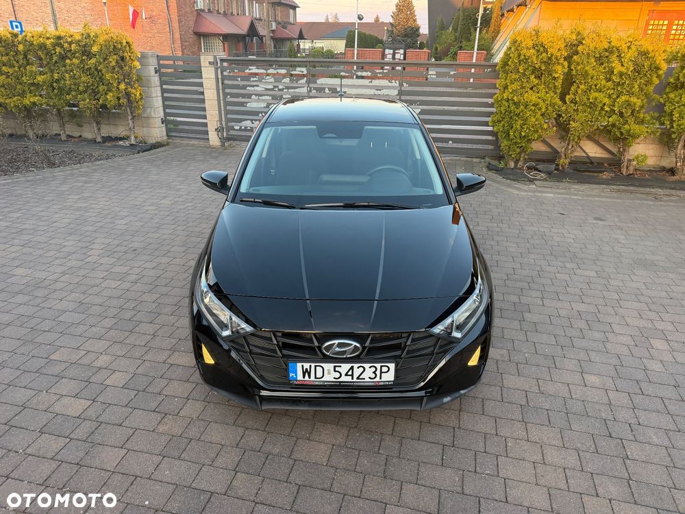 Hyundai i20 1.2 Pure - 17