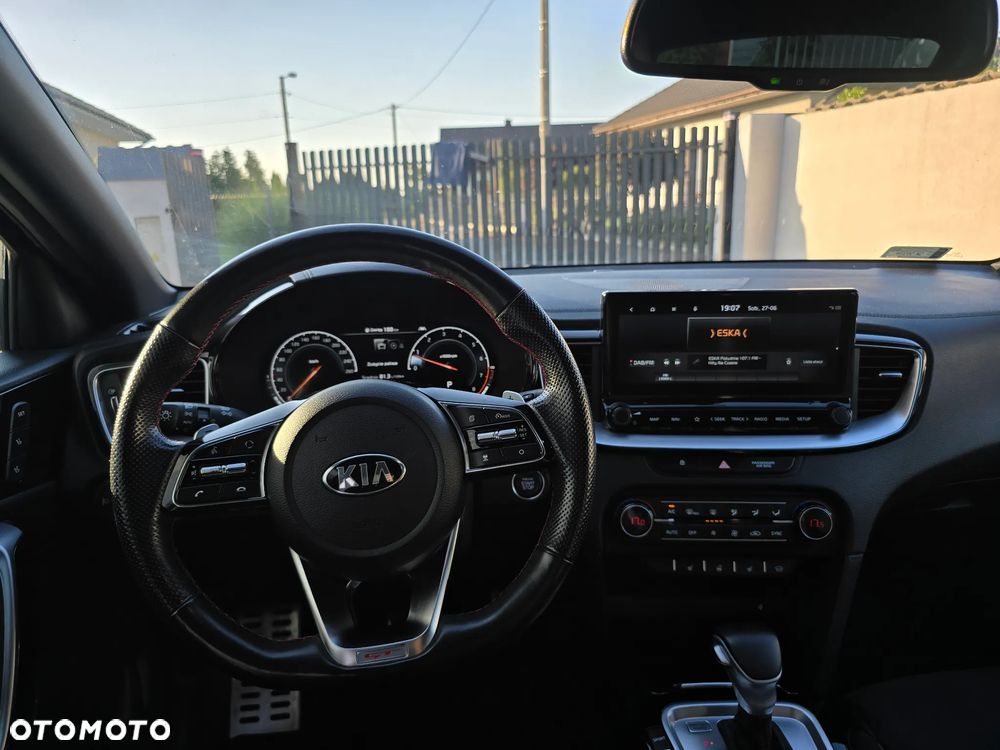 Kia ProCeed - 8