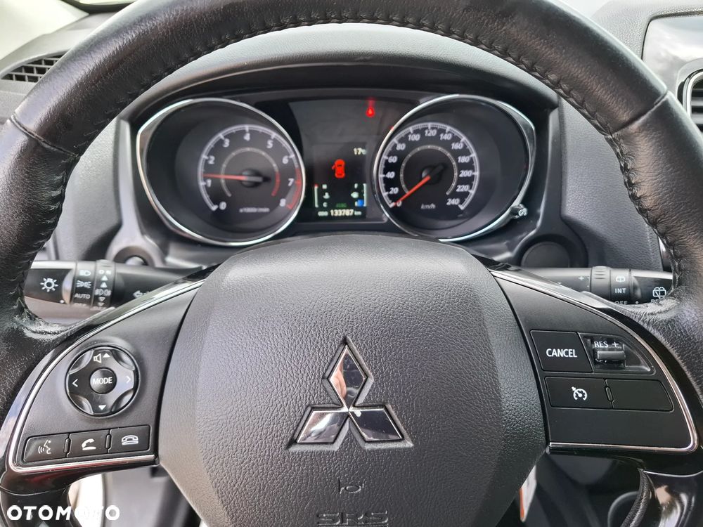 Mitsubishi ASX 1.6 2WD Edition - 13