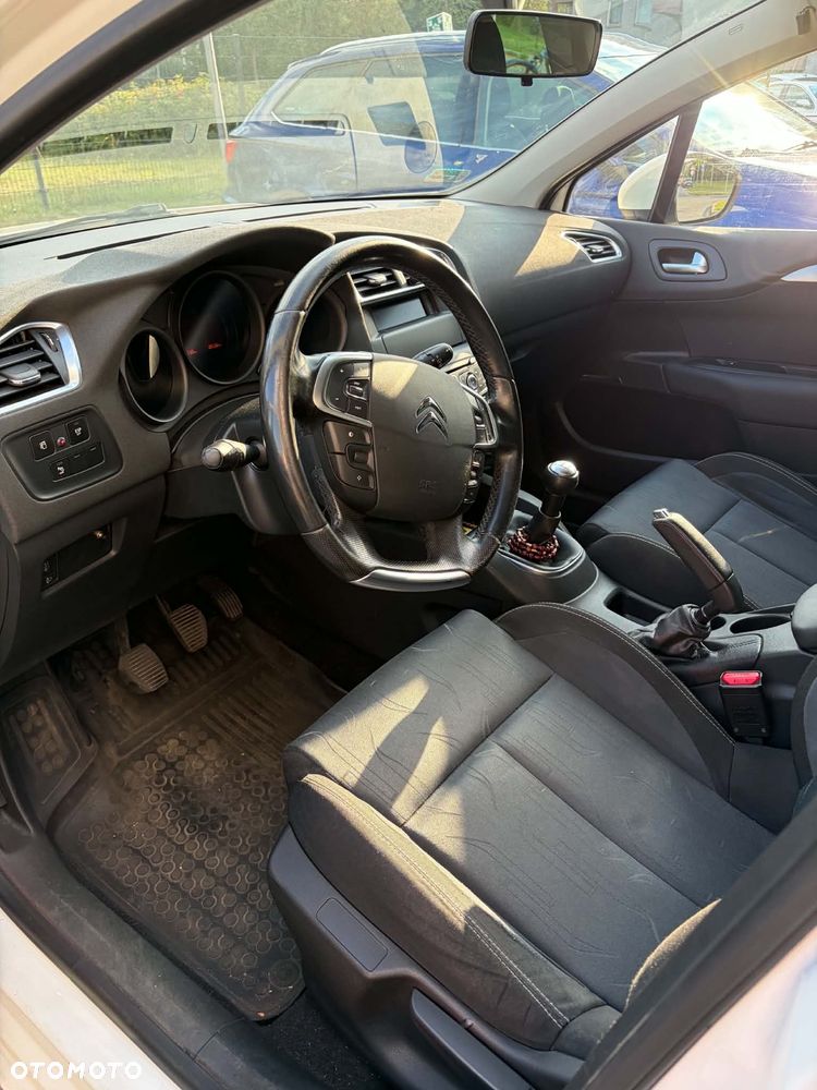 Citroën C4 1.6 HDi Seduction - 6