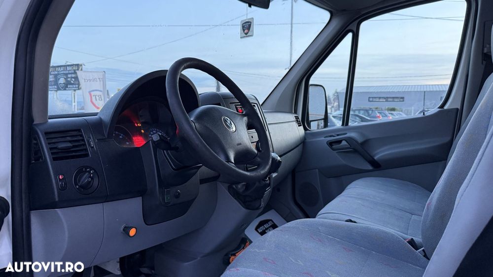 Volkswagen Crafter - 10