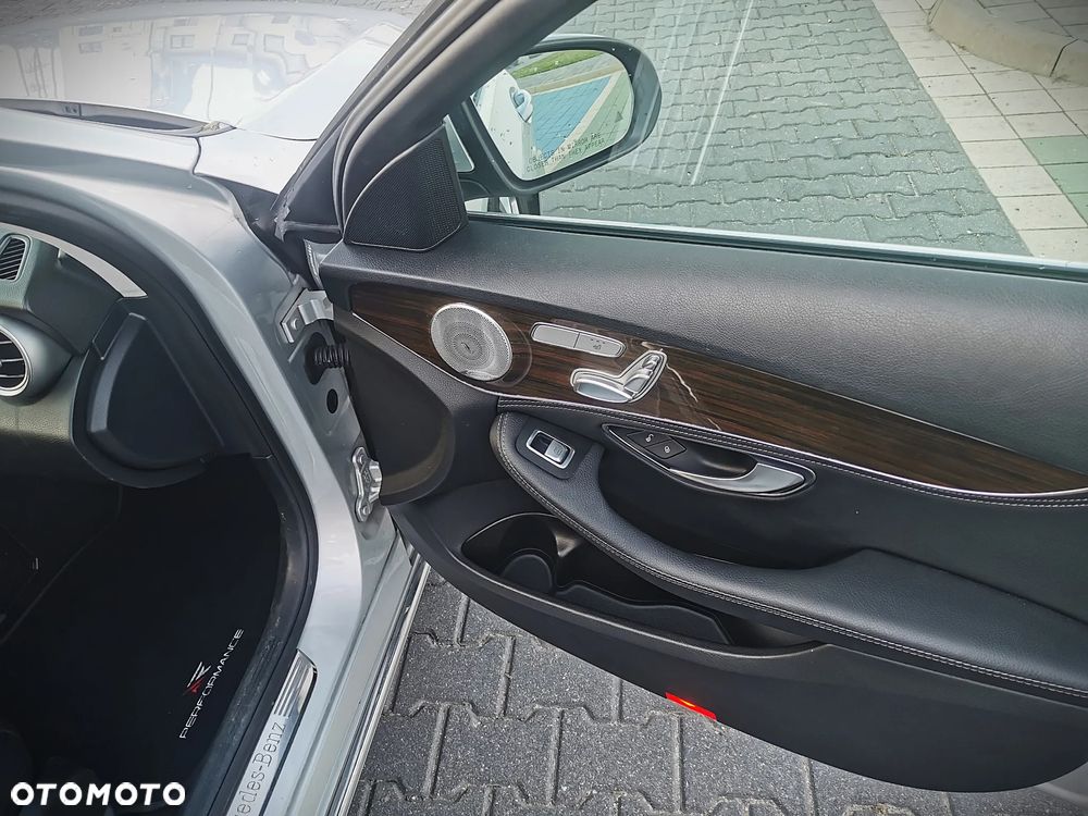 Mercedes-Benz Klasa C 300 7G-TRONIC Avantgarde - 14
