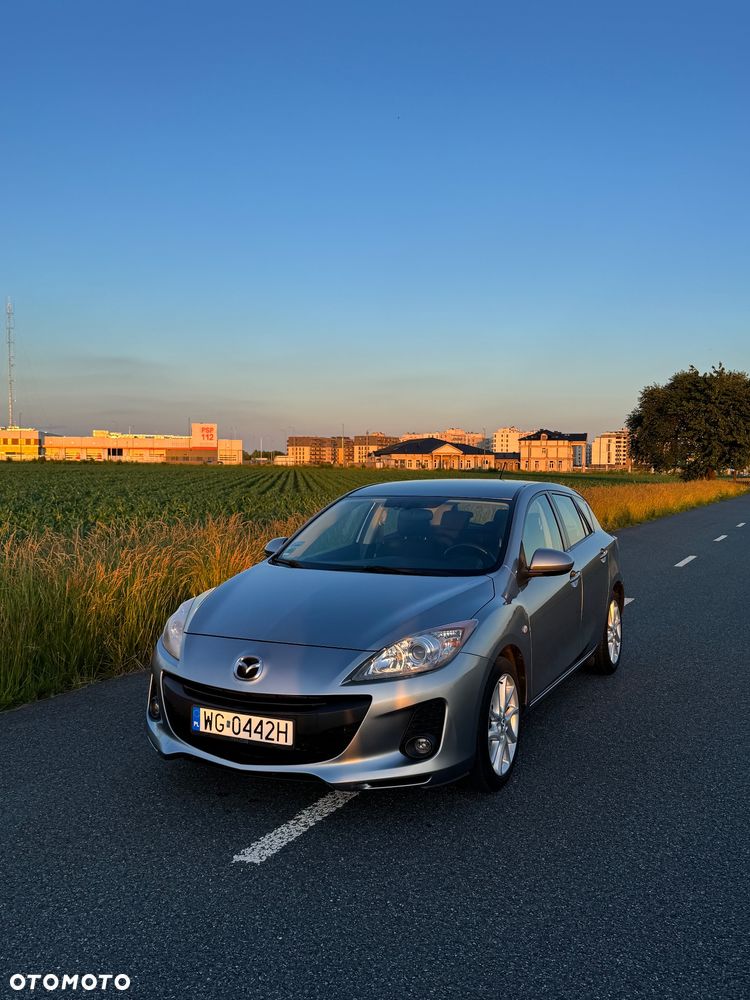 Mazda 3 1.6 Exclusive + - 3