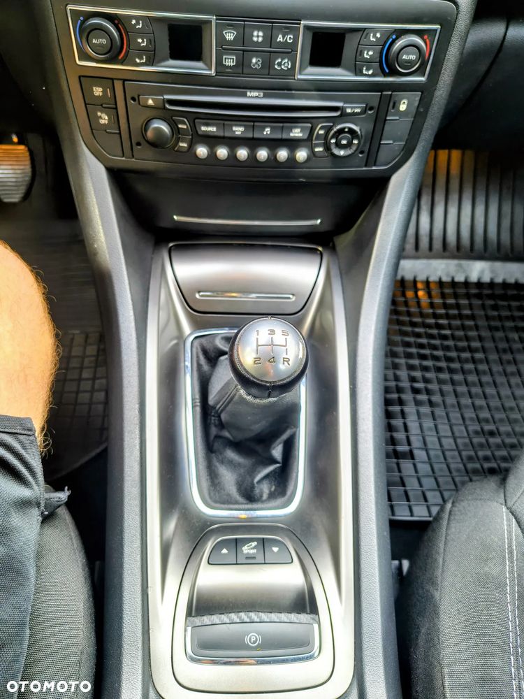 Citroën C5 2.0 16V Confort - 11