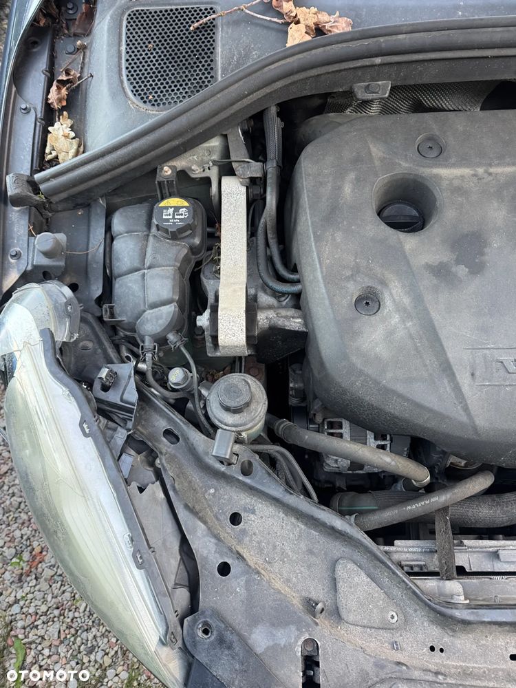 Volvo XC 60 ver-d4-geartronic-rdesign - 32