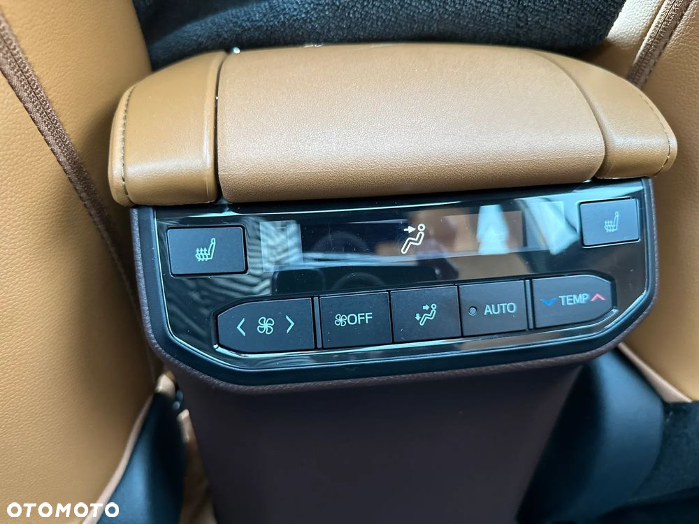 Toyota Highlander - 18