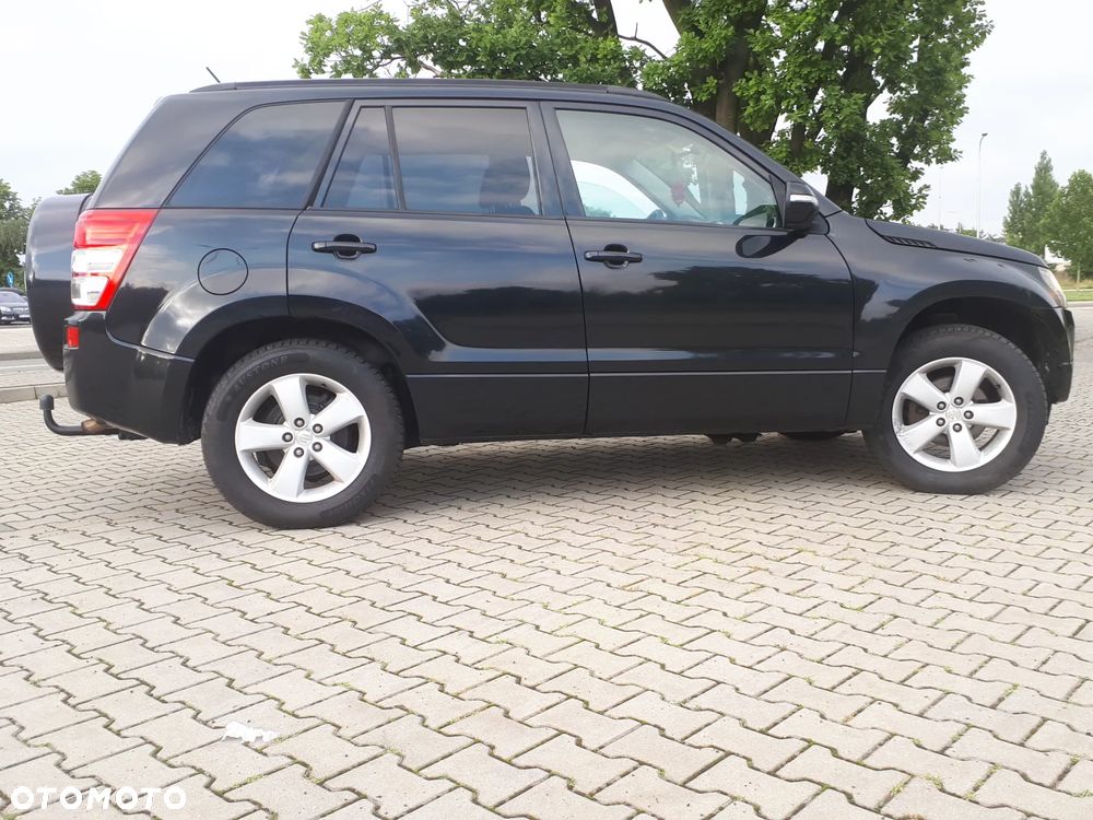 Suzuki Grand Vitara 2.0 Comfort - 17