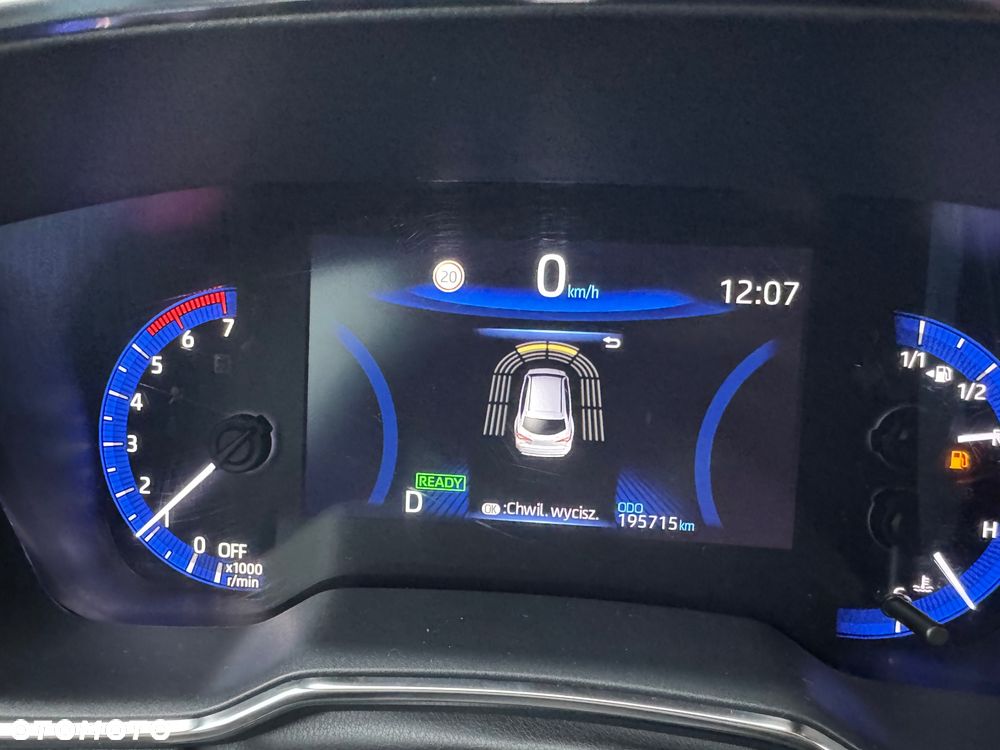 Toyota Corolla 1.8 Hybrid Executive - 13