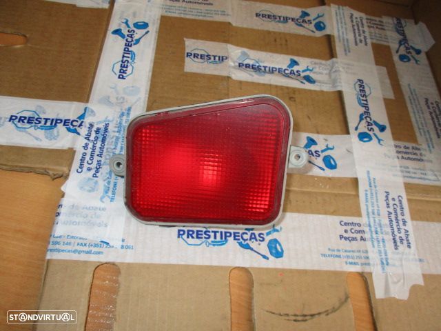 Farol Tras REF1000 HYUNDAI LANTRA 1993 4P ESQ KOREA - 1