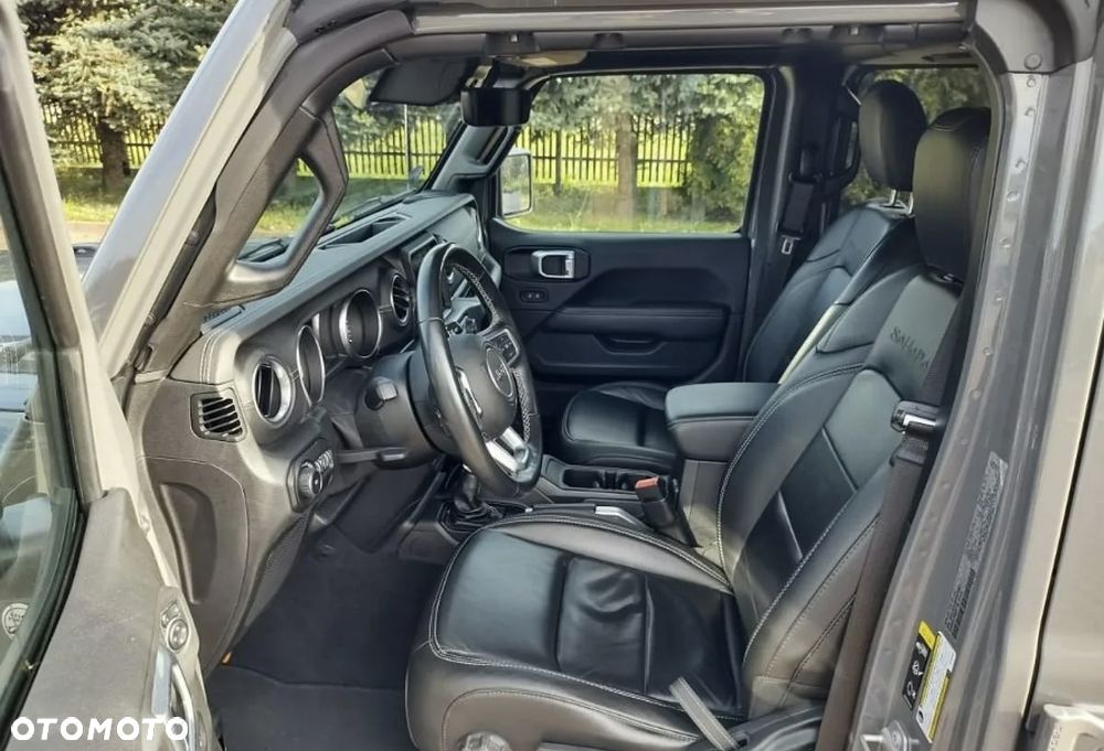 Jeep Wrangler Unlimited 3.6 Automatik Sahara - 12