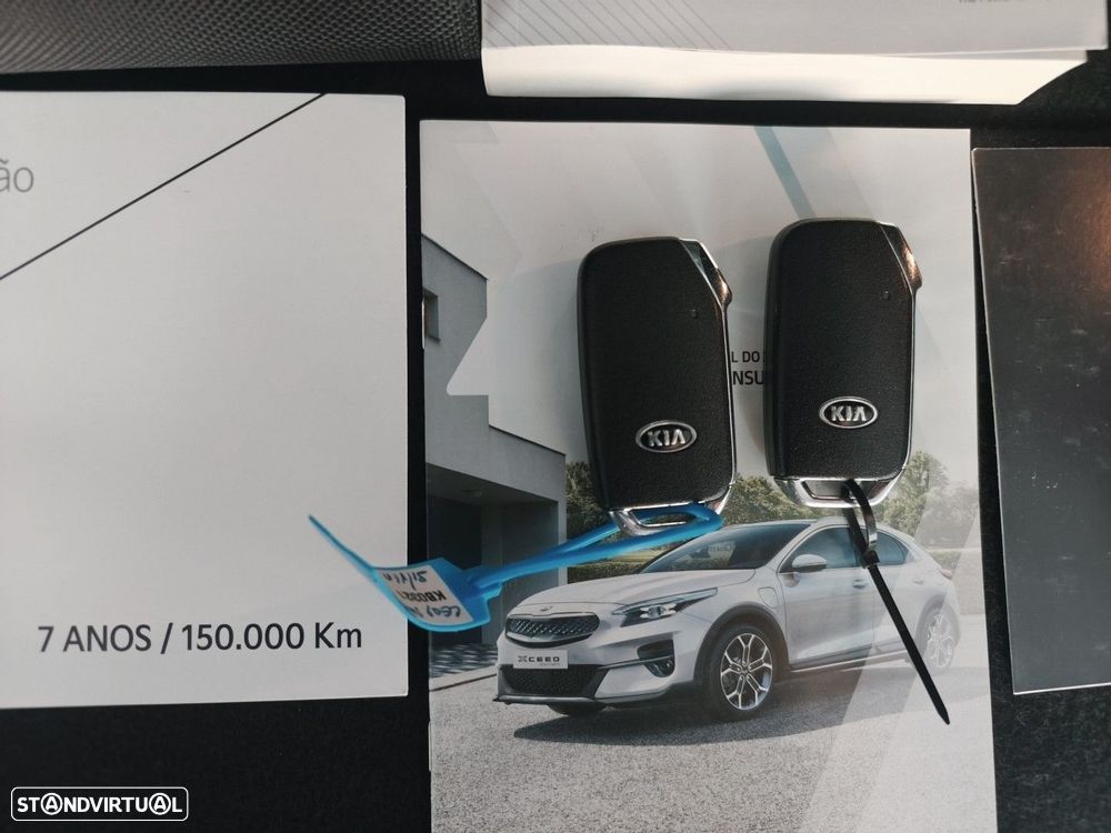 Kia Ceed SW 1.6 GDi PHEV Tech 6DCT - 39