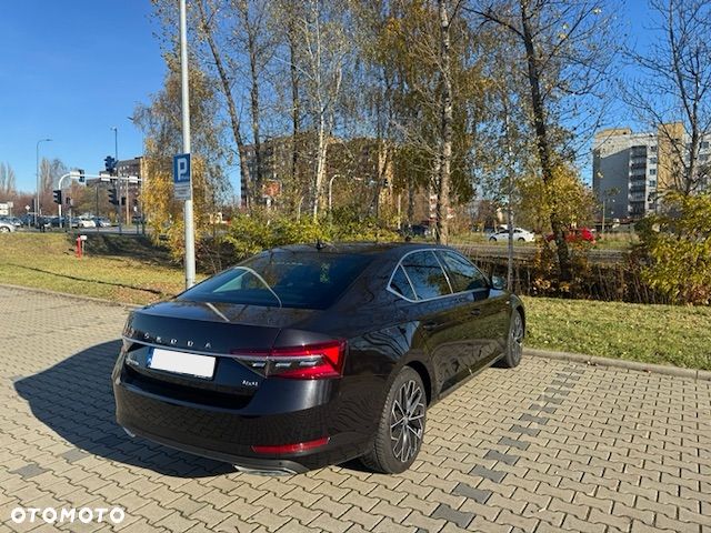 Skoda Superb 2.0 TDI SCR 4x4 L&K DSG - 4