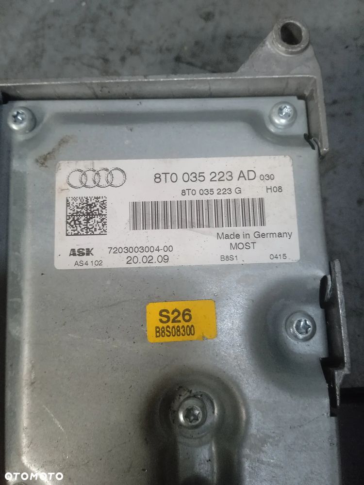 Wzmacniacz 8T0035223AD - 2