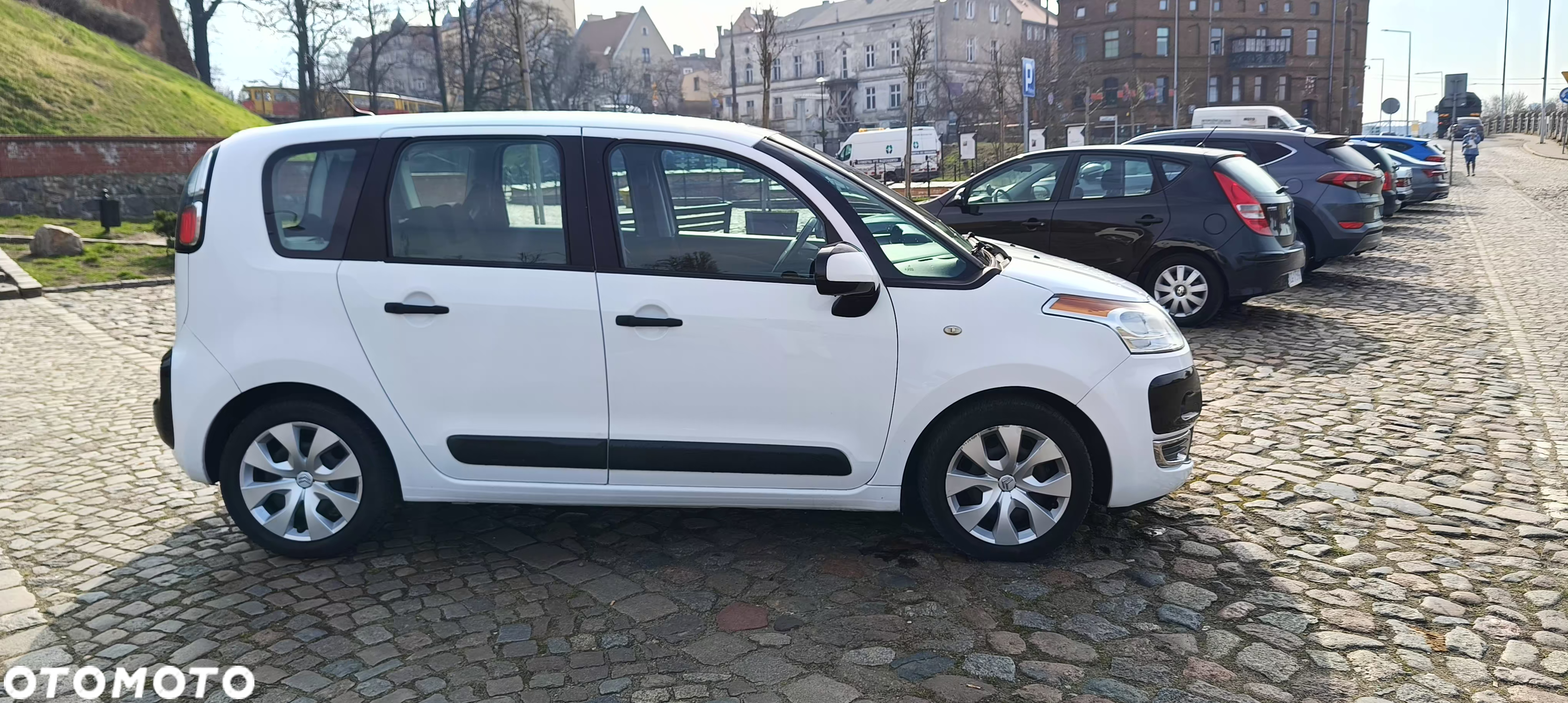 Citroën C3 Picasso 1.6i Exclusive - 5