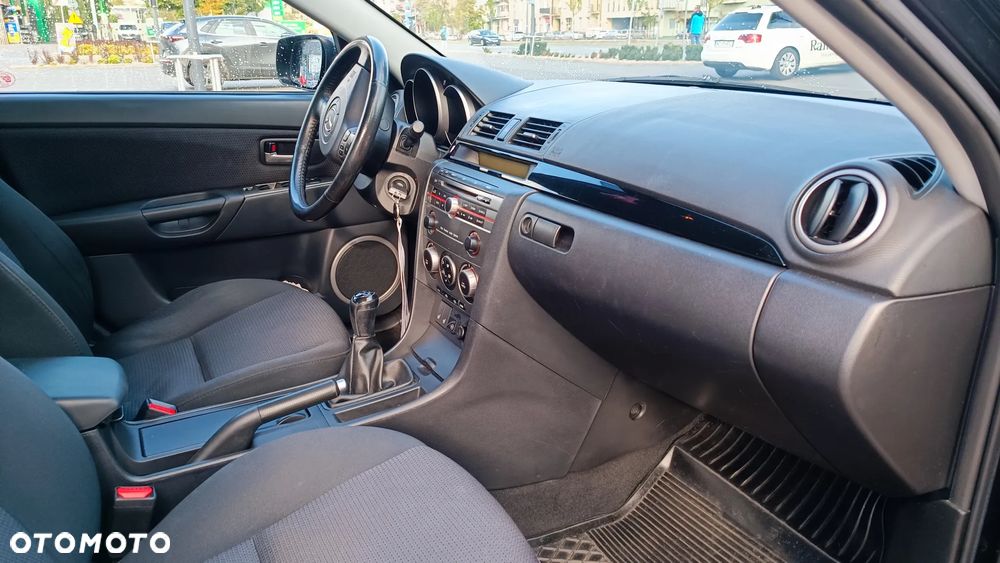 Mazda 3 1.6 16V Exclusive - 10