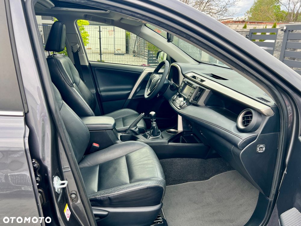 Toyota RAV4 2.0 4x4 Executive - 6