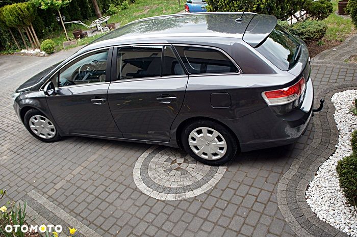 Toyota Avensis 1.8 Life - 27