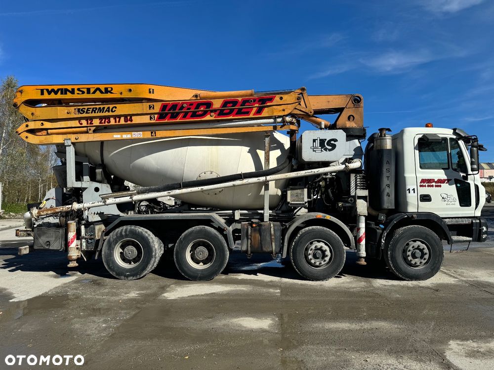 Iveco Astra HD8 84 44
