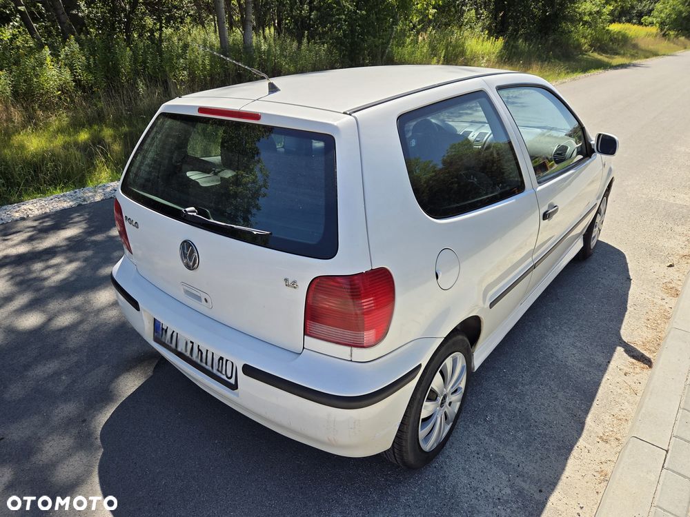 Volkswagen Polo - 4