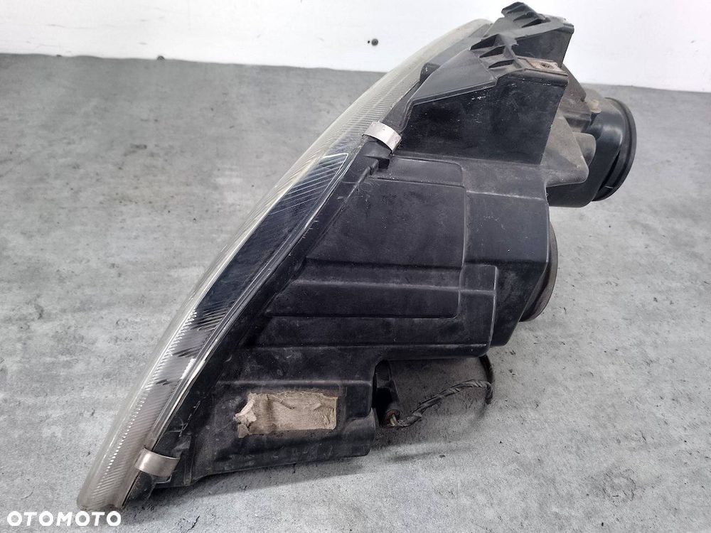 LAMPA PRZÓD PRAWA CHRYSLER PACIFICA - 7